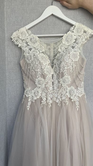 Весільне плаття