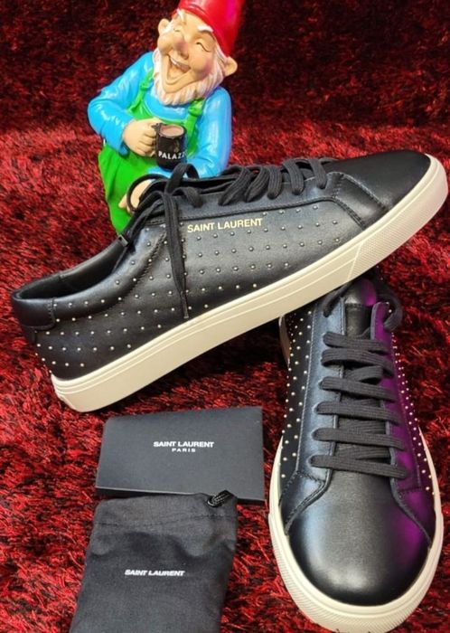 Sapatilhas Saint Laurent. Tamanho 40. 450euros