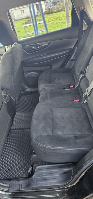 Автомобиль  Nissan x-trail