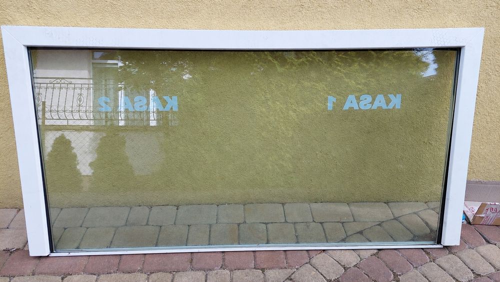 Witryna okienna z zestawem szyb P4 wymiar 160x84cm