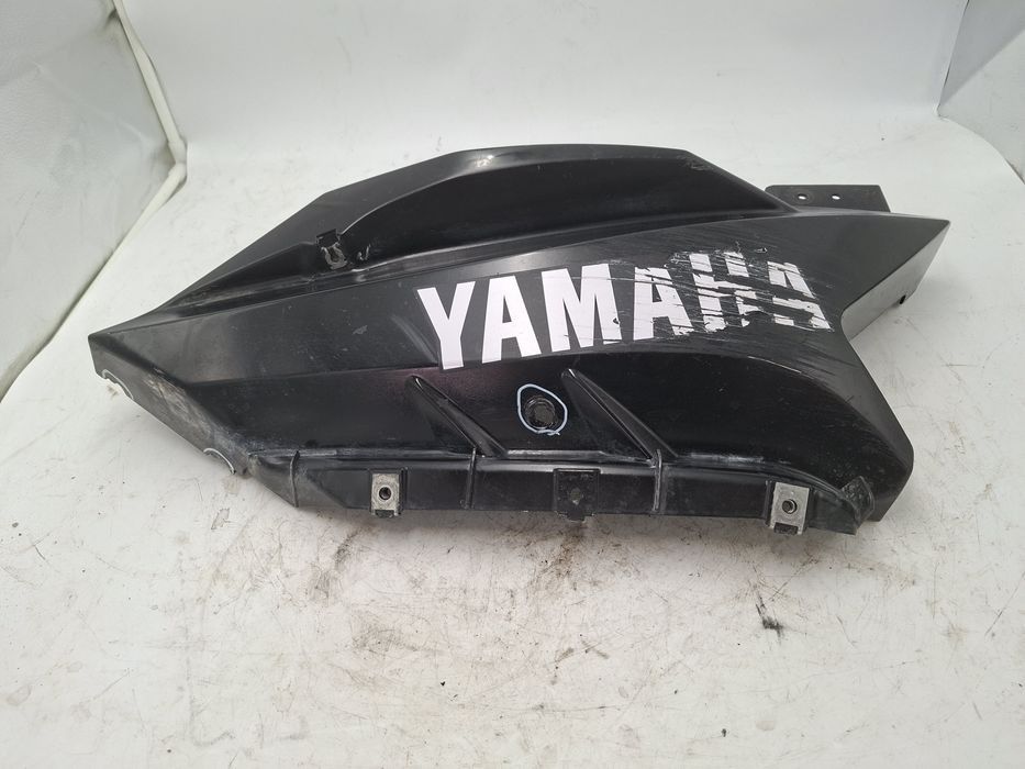 Yamaha yzf 125 r125 owiewka boczek bok plastik pług