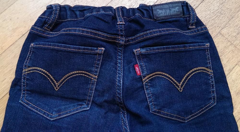 Джинсики LEVIS , 10 р.