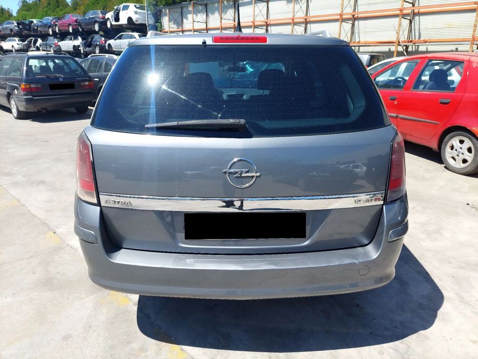 Para peças OPEL Astra H Caravan (L35)
