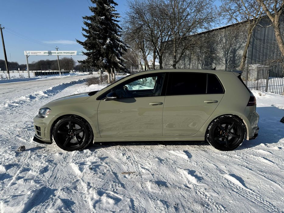 Volkswagen Golf R MK7