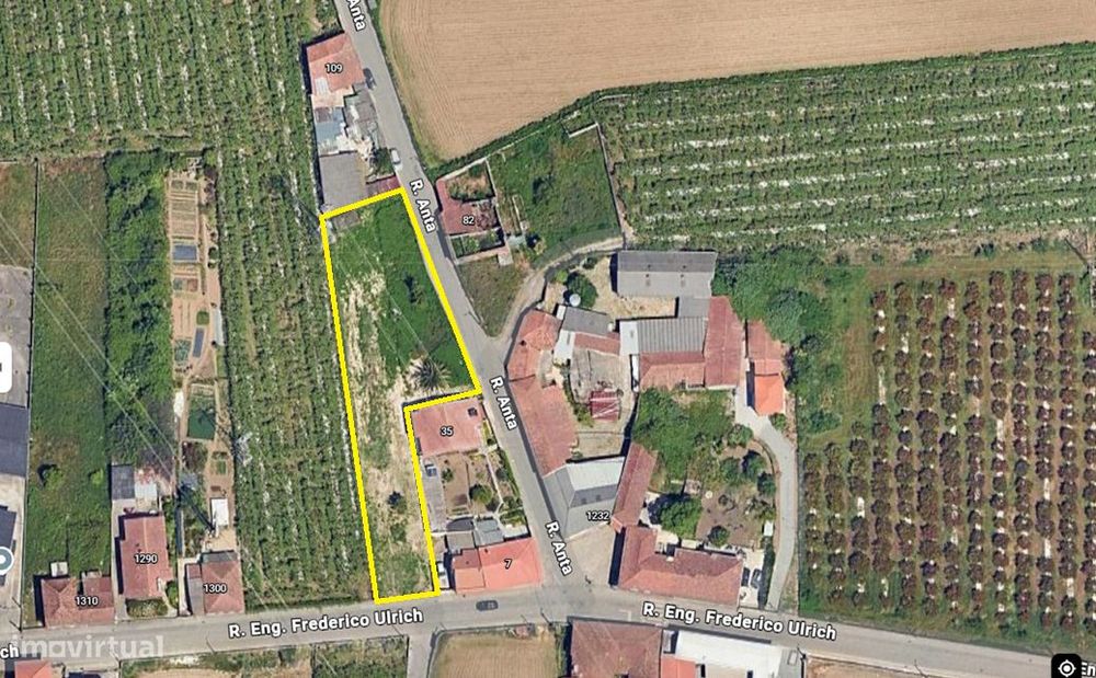 Excelente terreno urbano, com 1.128 m², para construção na Maia, Porto