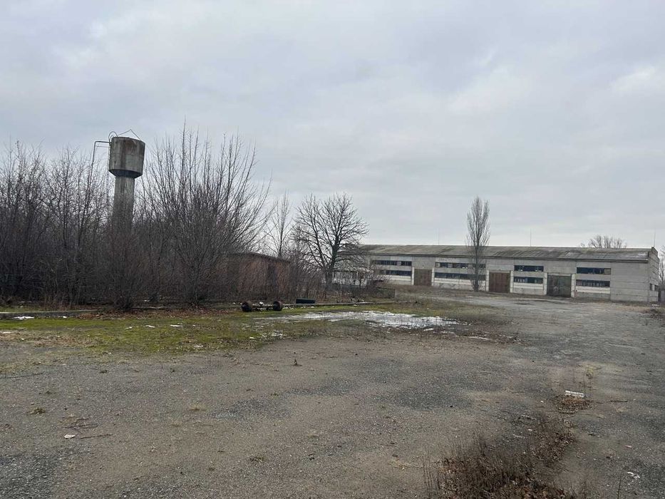 Продаж виробничого комплекса: 3450 м2 та 4,3 га, Баришівка