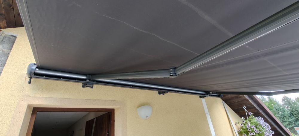 Markiza 4x2.5 napęd elektryczny