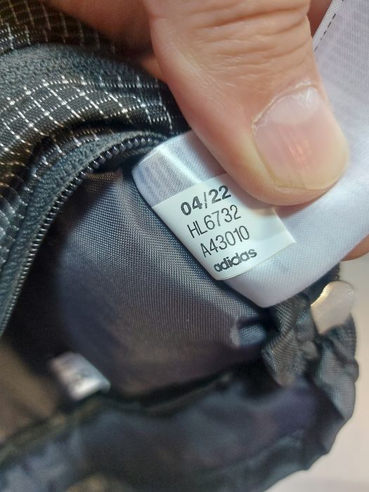 Сумка на пояс  adidas Waistbag S HL6732 Чорний