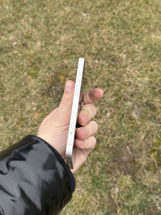 Telefon iPhone 14 128GB 100% Bateria Apple Biały