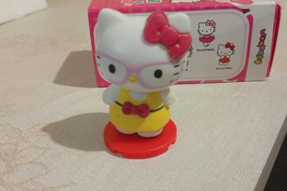 hello kitty гарнюні