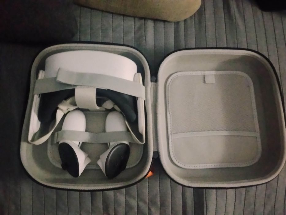 Meta Quest 3s VR
