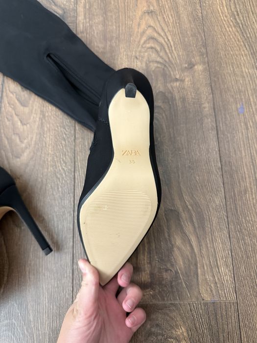 Чорні каблуки Zara