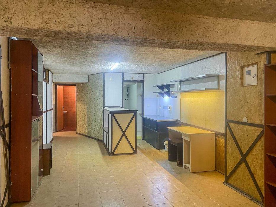 Оренда приміщення кафе на вул. Мазепи 11 (Балатон)