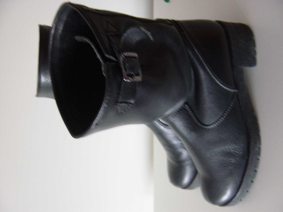 Biker boots pretas 39