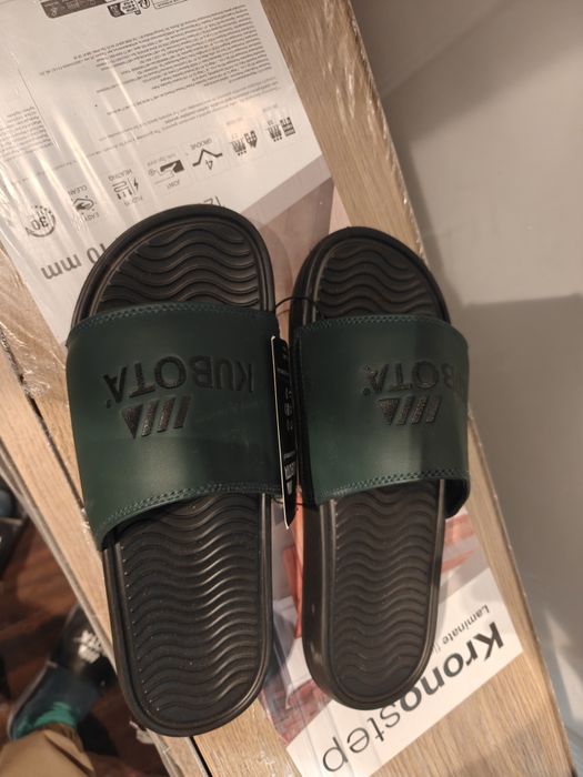 Klapki Kubota męskie  nowe zielone rozmiar 43