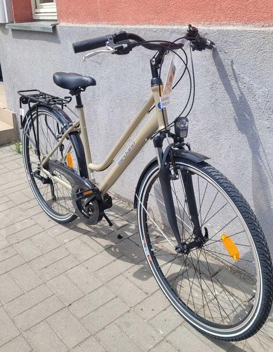 Rower trekingowy MEDANO 28" NOWY!!!