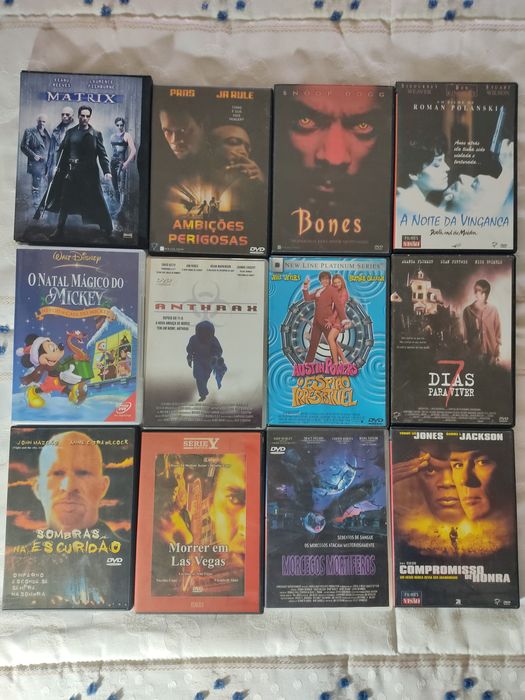 Lote +50 DVDs alguns originais