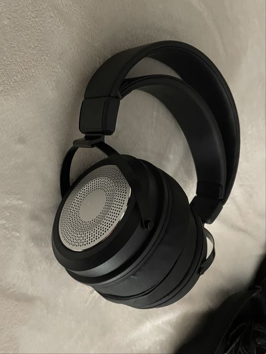 Headphones Behringer Alpha