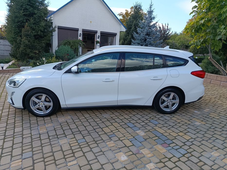 Ford Focus 1.5 Ecoblue Diesel. Свежепригнаный