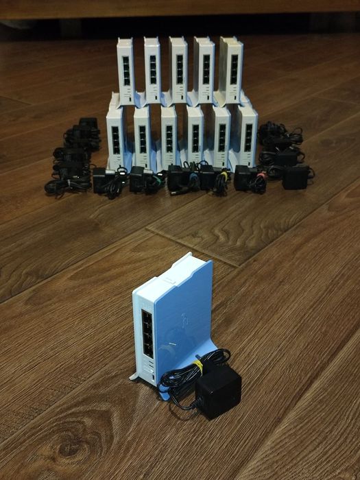 Wi-Fi роутер MikroTik hAP lite (RB941-2nD-TC)