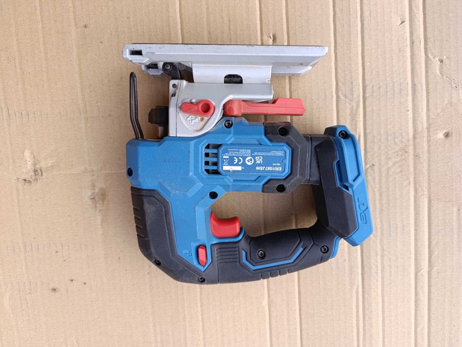 Wyrzynarka akumulatorowa Erbauer ERI1087JSW USZKODZONA bez aku