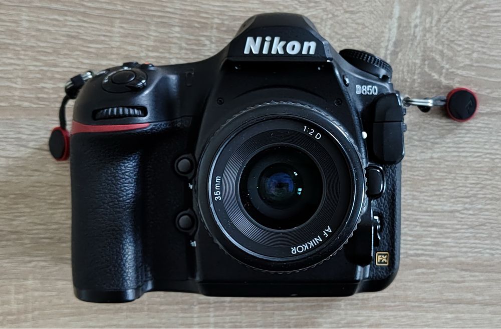 Продам фотоапарат Nikon D850