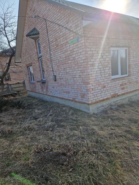 Продаж будинку в р-ні Роща ( верх)