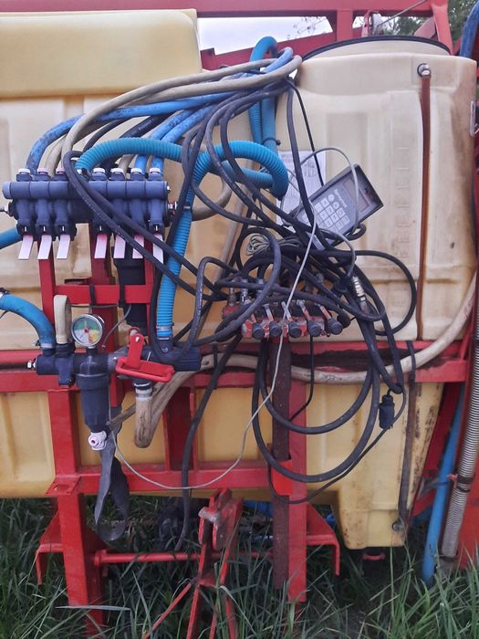 Opryskiwacz  M.beyne  1100l 21m  gaspardo combinata  3m nabudowany.