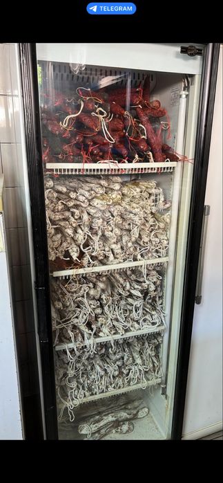 Ковбаса фует іспанська.