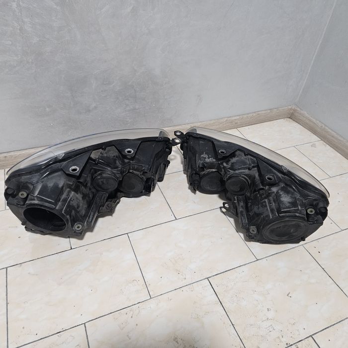 фара права на vw golf 6