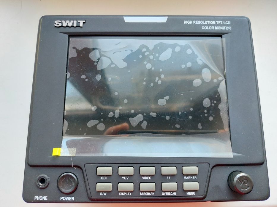 SWIT S-1057DP накамерний монітор