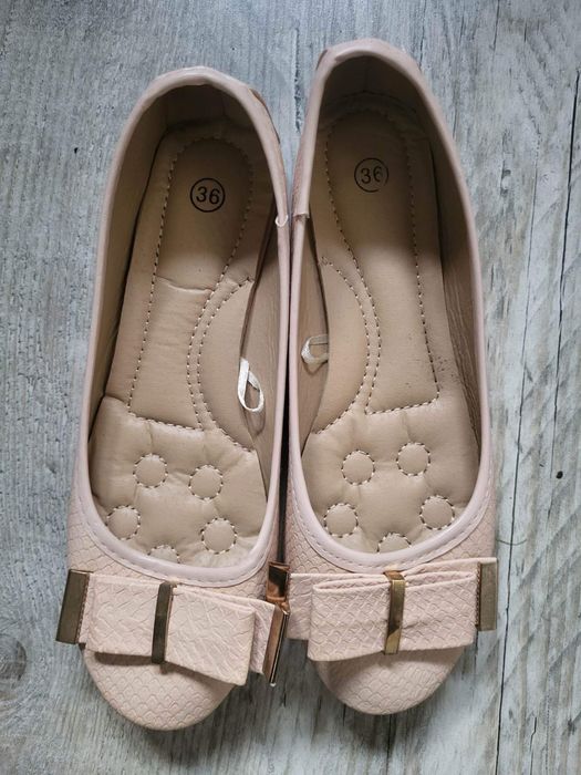 Beżowe baleriny r.36