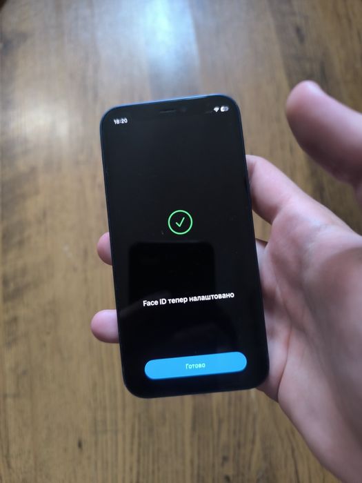 Продам iPhone 12 mini 64 ГБ