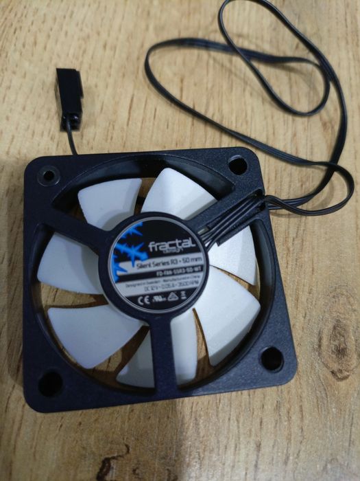 Wentylator komputerowy chłodzący Fractal Silent R3 50mm