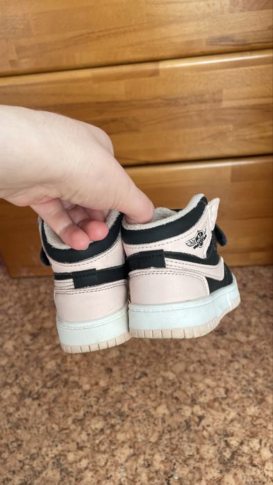 Ботинки / хайтопи для дівчинки