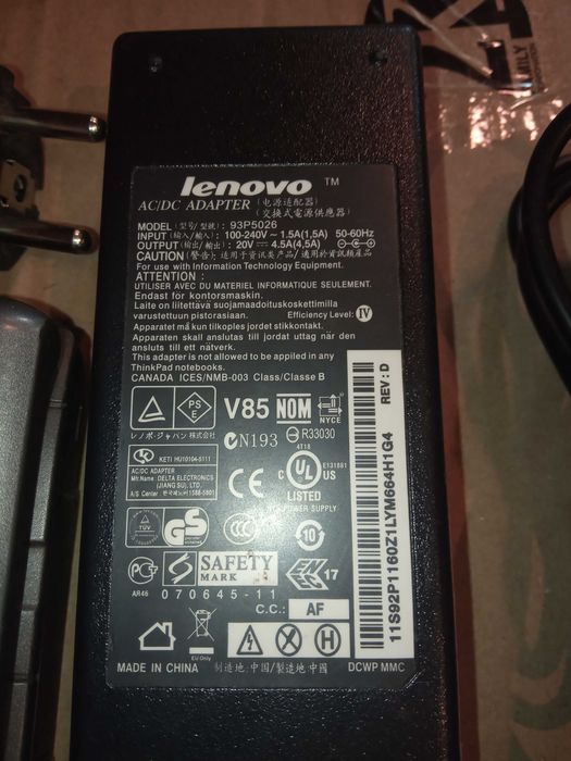 Ноутбук Fujitsu Siemens Esprimo Mobile V5515