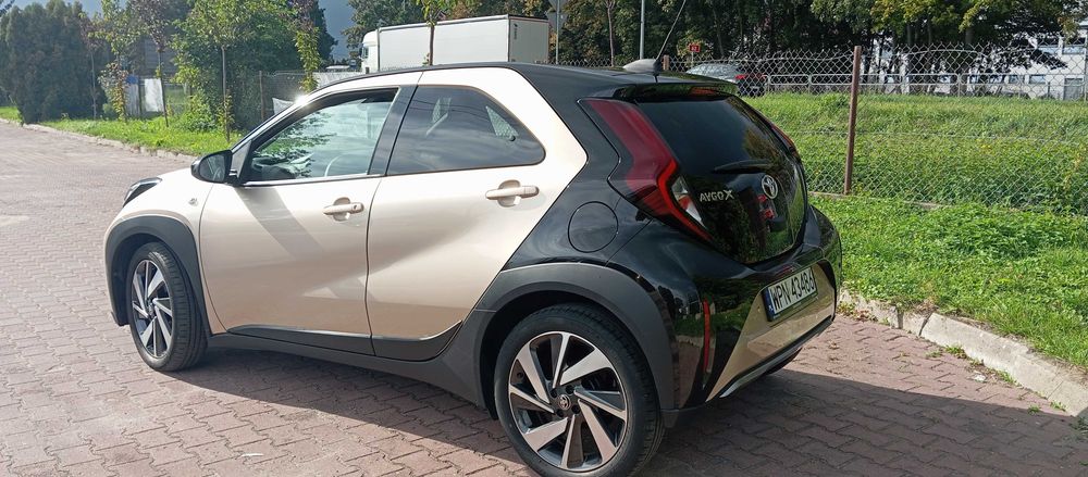Toyota Aygo X 1.0 VVT-I Automat Executive