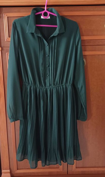 Jak nowa, zielona sukienka wizytowa, Reserved XL,XXL, 42, 44