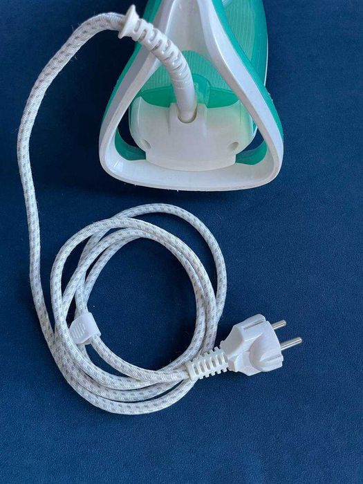 Праска Tefal з парою (2100 Вт, Ultragliss)