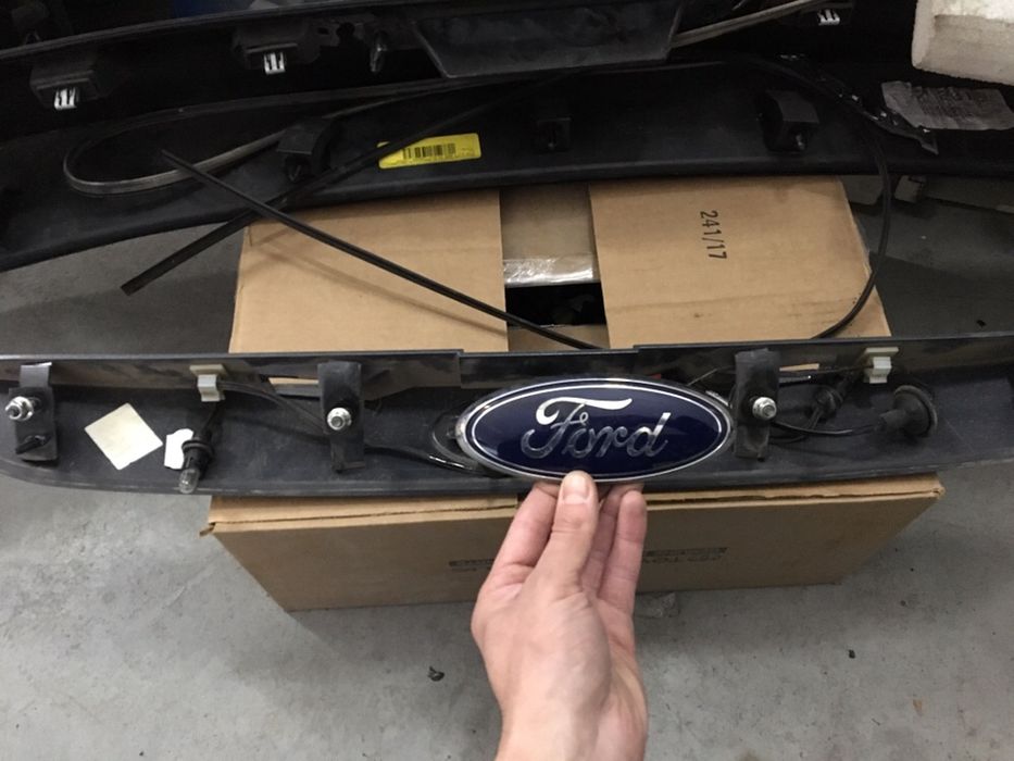 Накладка с подсветкой номер Ford Escape Kuga Форд Эскейп Куга