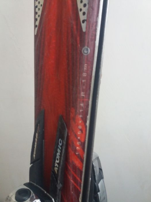 Лыжи Atomic Crimson Ti