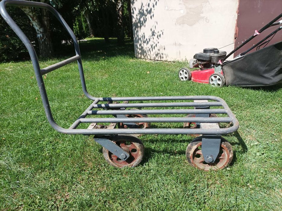 Wózek transportowy ramowy