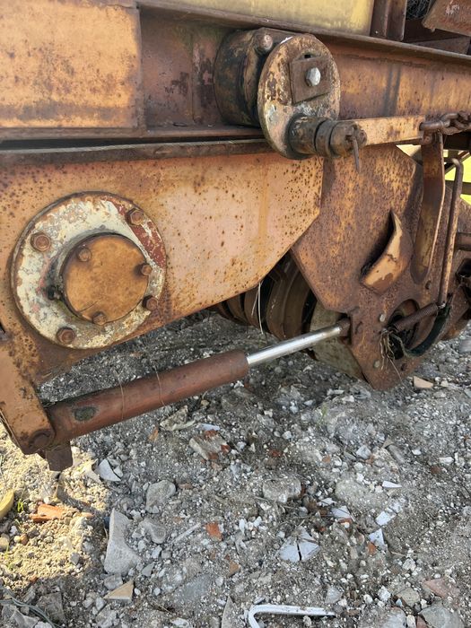 Samozbierająca do siana , słomy, bel