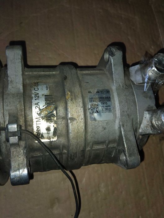 Компрессор кондиционера z0006346a