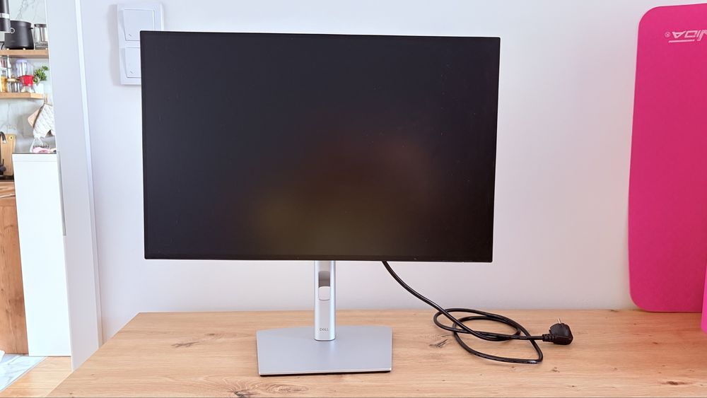 Monitor Dell Ultrasharp U2421E