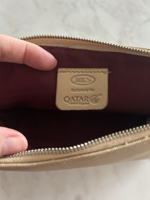 Kosmetyczka Bric’s dla Qatar Airways