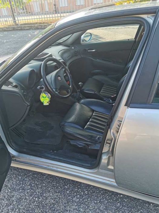 Alfa Romeo 156 2.4JTD foto 4