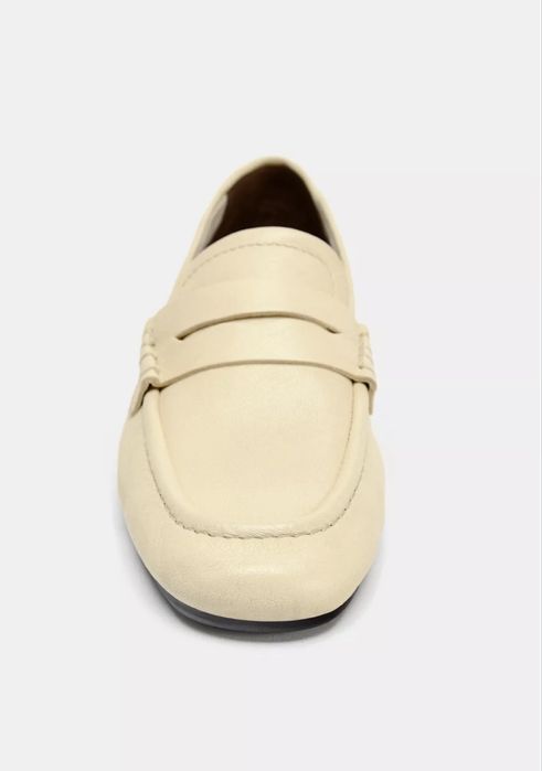 Дуже красиві лофери ,zara,шкіра нові з біркою , оригінал ,розмір 37