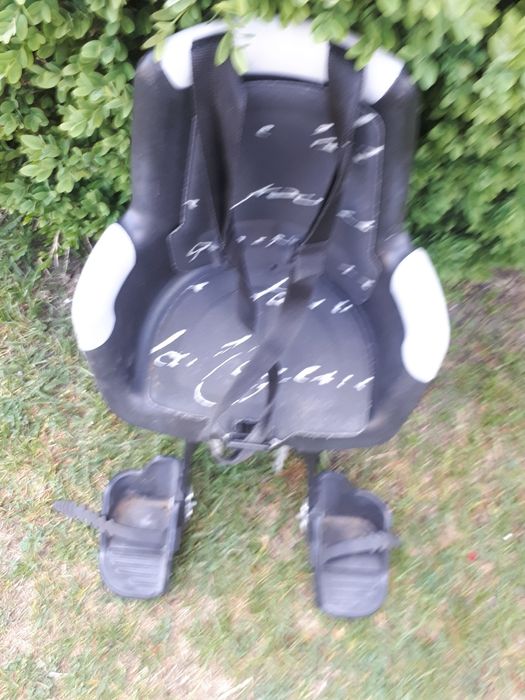 Fotelik rowerowy na  przód Bobike
