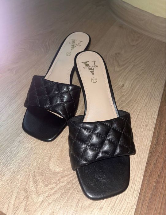 Женские сабо Venturini